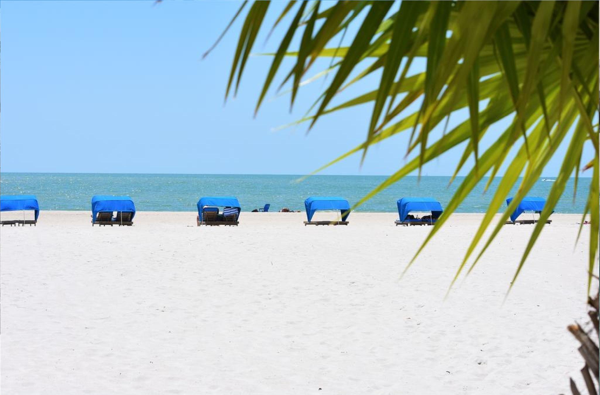 Hotel Barefoot Beach Club St. Pete Beach Exterior foto