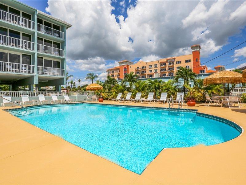 Hotel Barefoot Beach Club St. Pete Beach Exterior foto